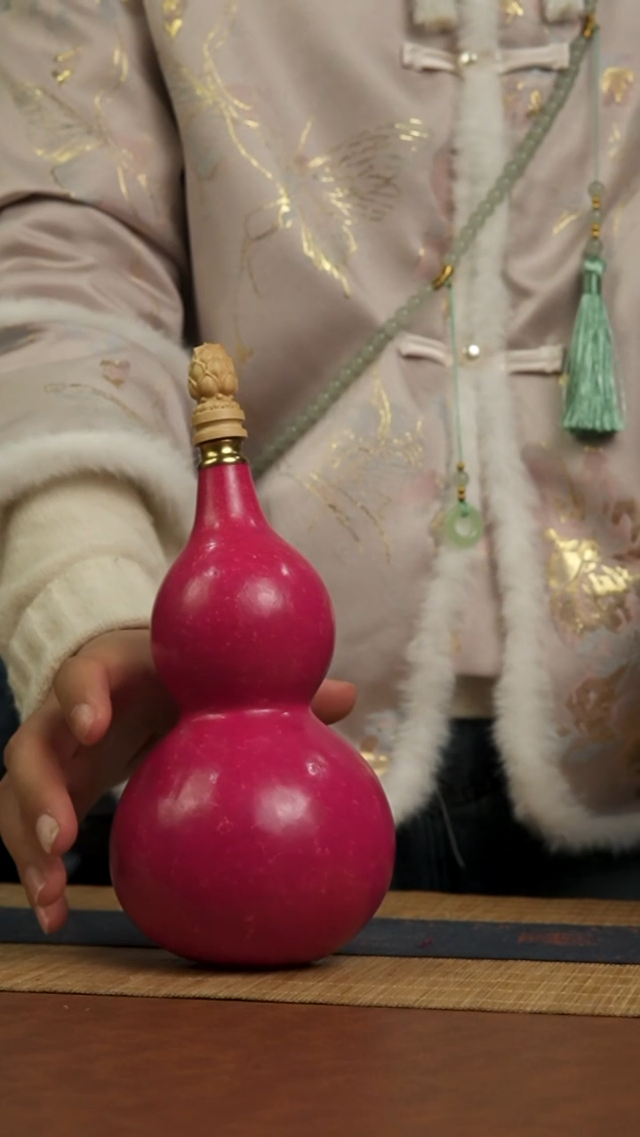 708号 天然热水酒葫芦 一物一拍（有瑕介意勿拍）