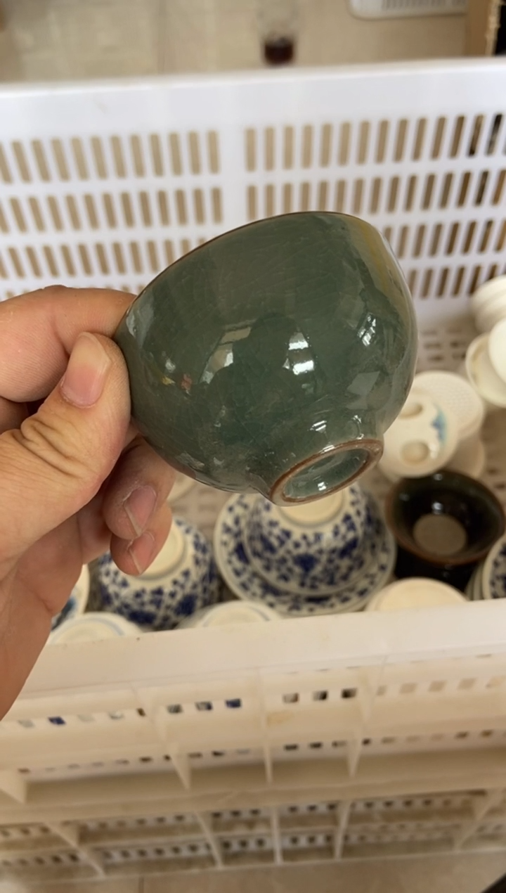 摆件摄影的产品有使用过的痕迹有点脏介意勿拍