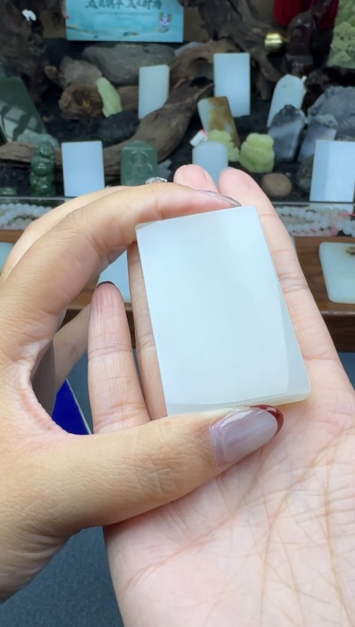 【闪购商品】和田玉颈饰未镶嵌婷婷