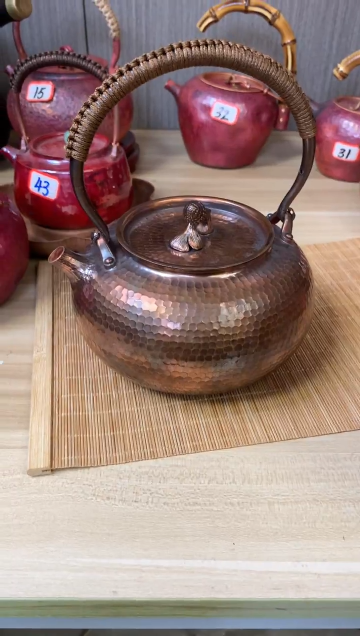 紫铜做旧北村松球提梁壶