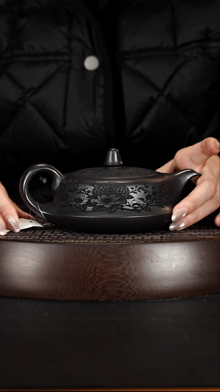 茶壶紫砂宜兴紫砂壶石黄泥料曲壶300cc