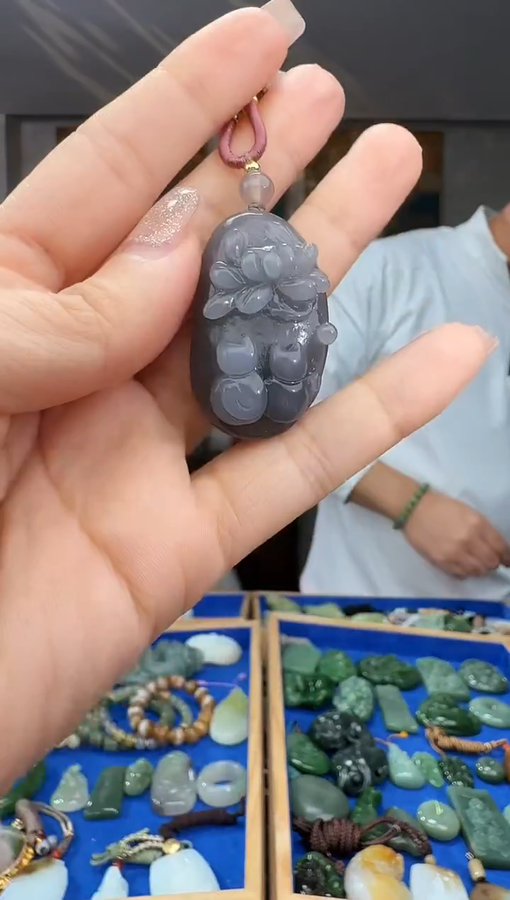 颈饰未镶嵌和田玉拍一发一