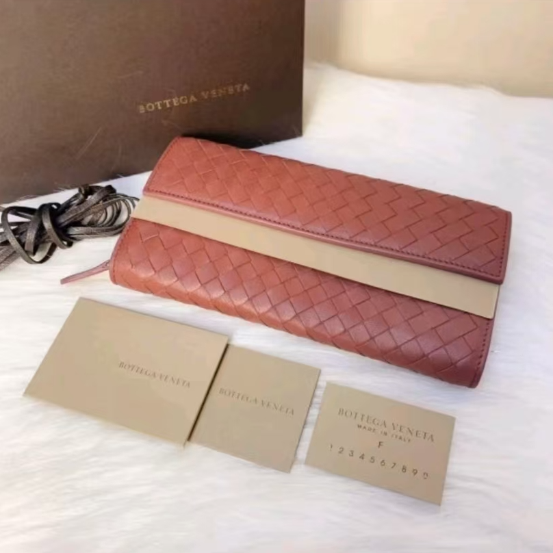 95新 BOTTEGA VENETA/葆蝶家 安洁利 葆蝶家翻盖卡包钱包