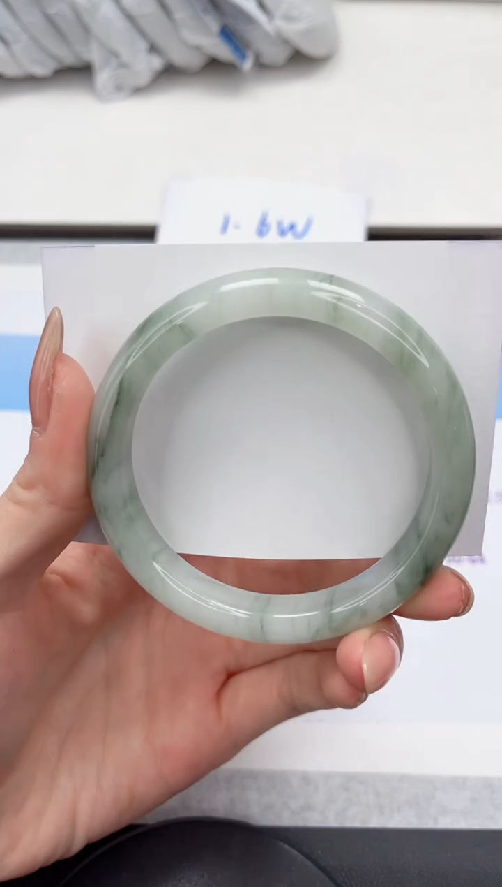 未镶嵌手镯石英质玉V240-60.5