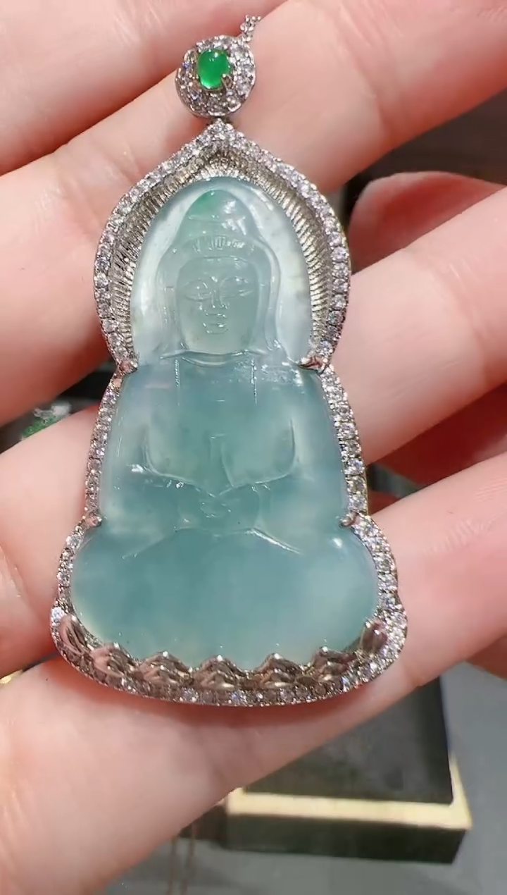 【闪购商品】翡翠颈饰合金202522515