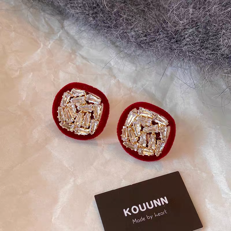 铜合金锆石耳饰 铜合金复古法式植绒镶锆石方形耳钉轻奢高级感