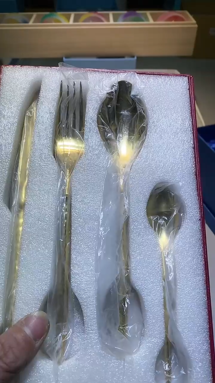 【闪购商品】瓷片11111111111111111