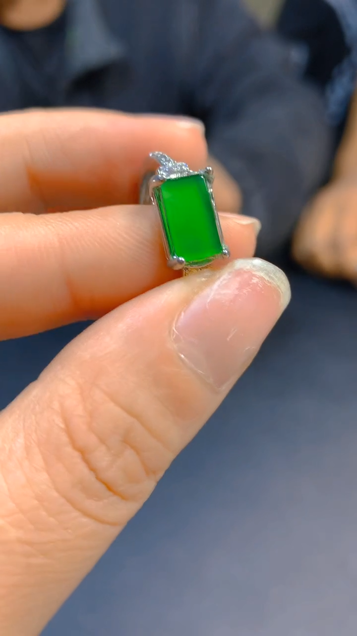 【闪购商品】翡翠戒指未镶嵌0833628376多样性发一