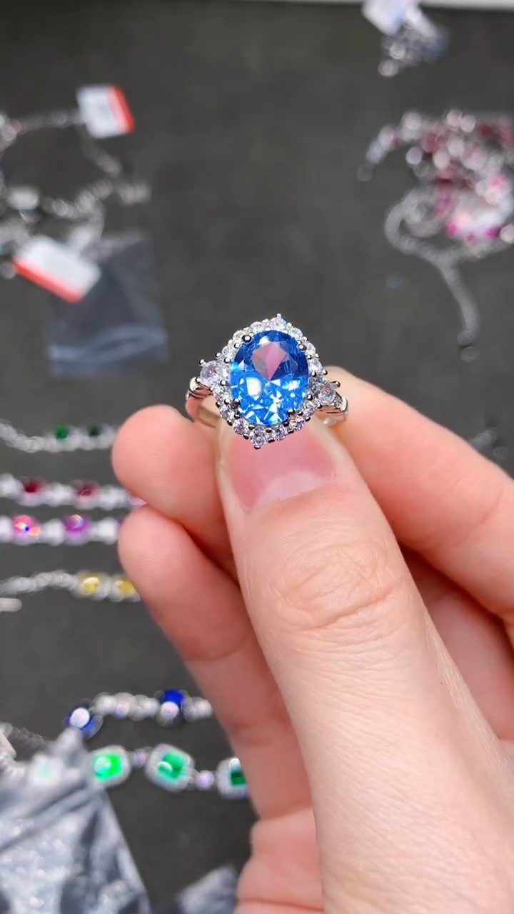 【闪购商品】海蓝宝石戒指银S925镶嵌......