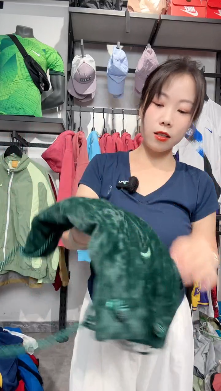 1684编码 瑕疵款直播间过款为准 尺码绿包