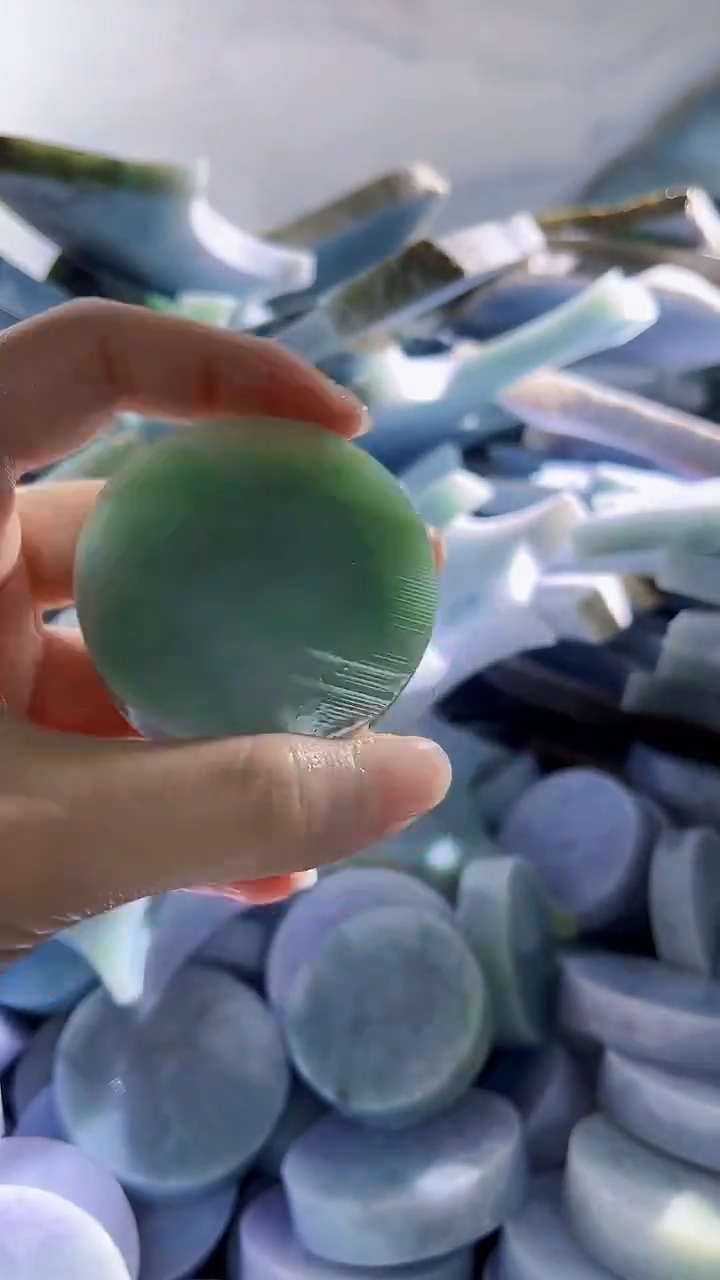 翡翠裸石缅甸翡翠A货文677