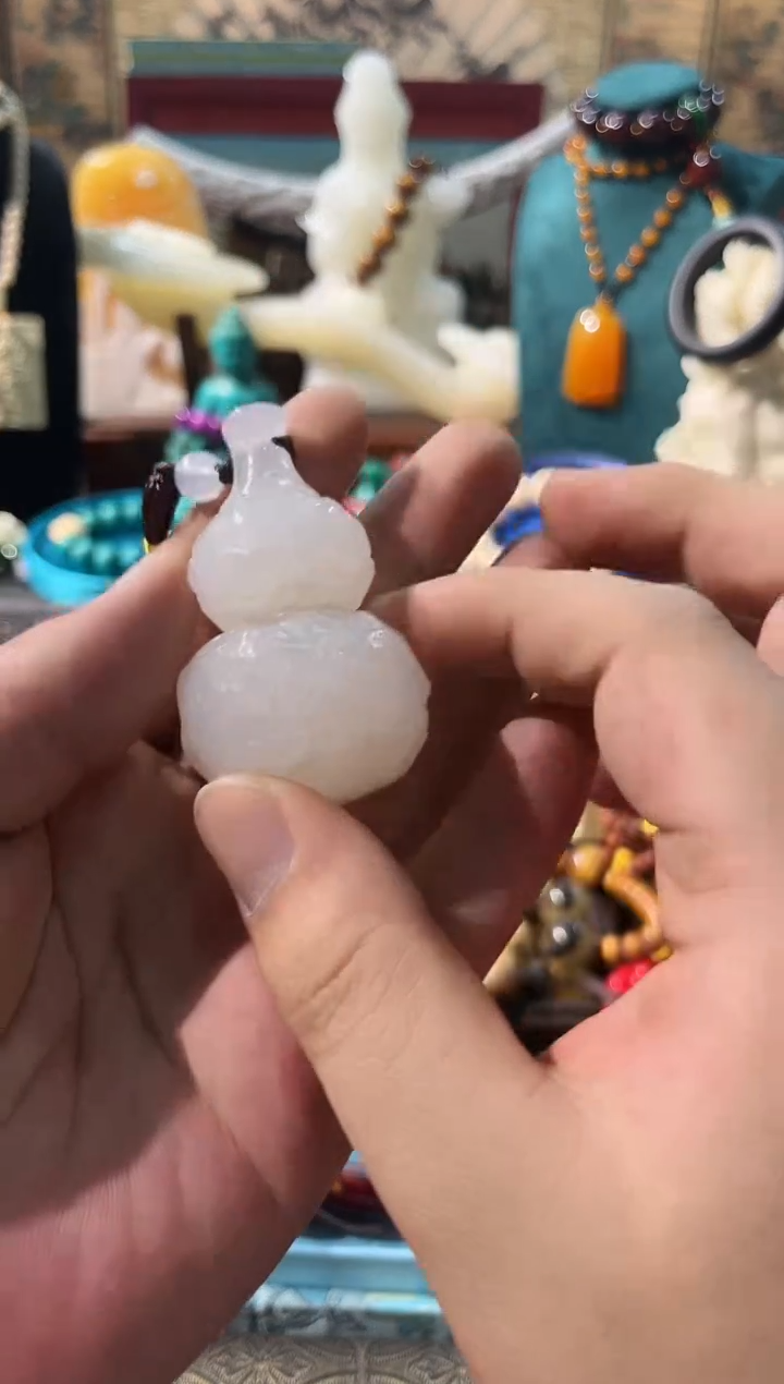 【闪购商品】贝壳把件心心主播推荐——11111