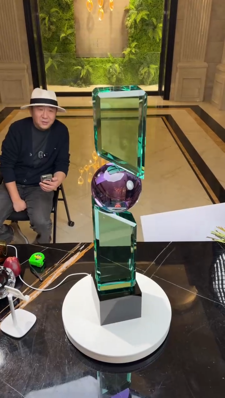 【闪购商品】摆件AJ06019绿色平衡艺术摆件