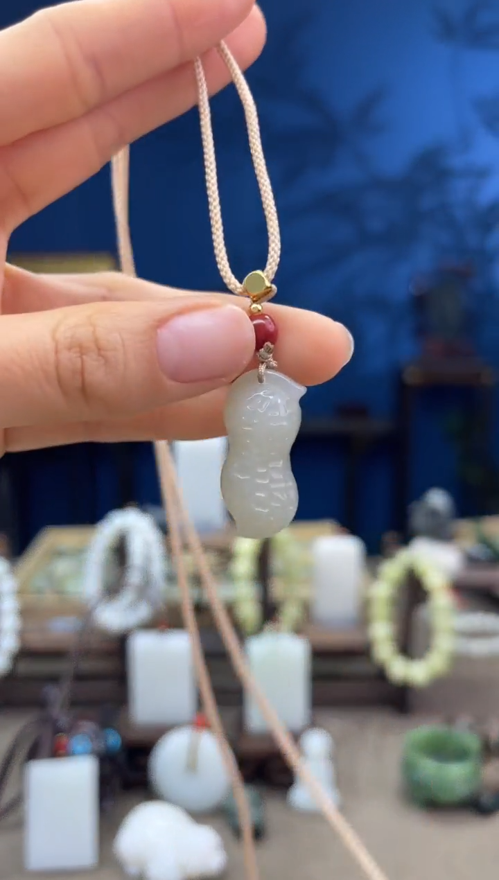 【闪购商品】和田玉颈饰未镶嵌1