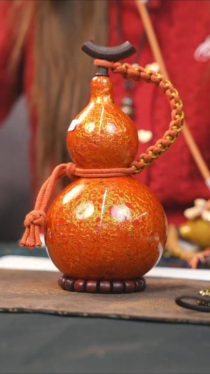 【闪购商品】WG238漆艺酒葫芦不包手串及旋转底座