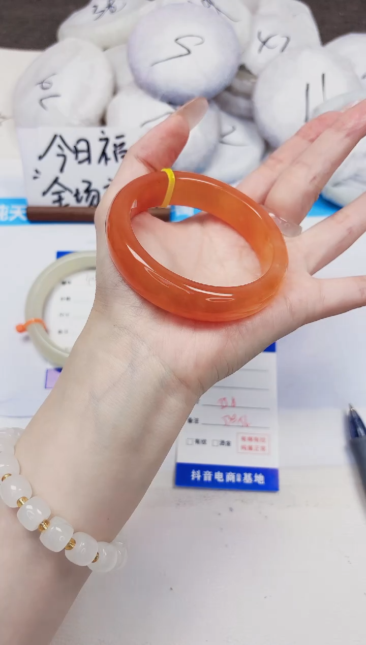 石英质玉手镯未镶嵌443-财气镯-圈口55