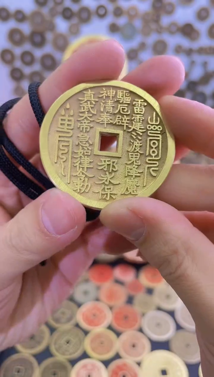 铜现代手工艺花钱