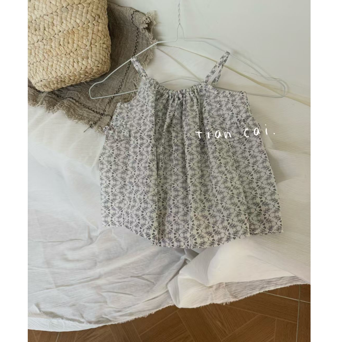 女童韩版森系夏款田园风碎花吊带背心