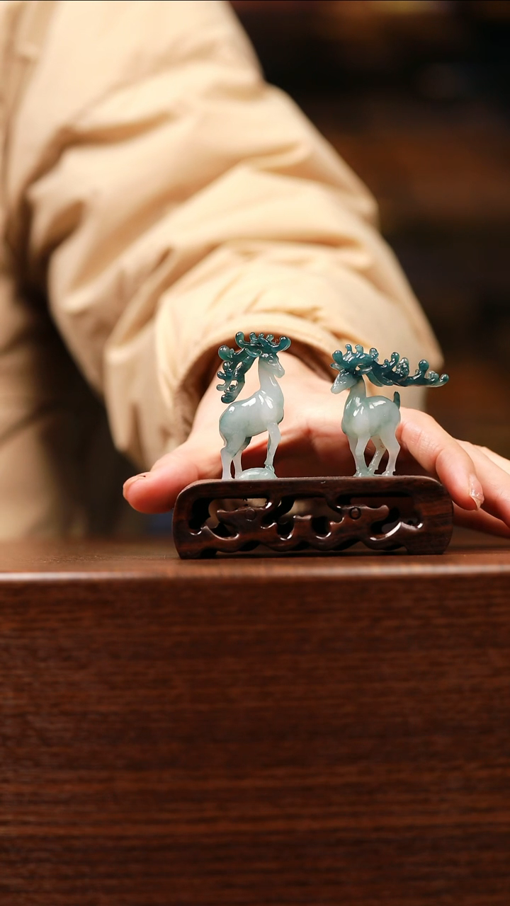 【闪购商品】定制翡翠未镶嵌灵鹿