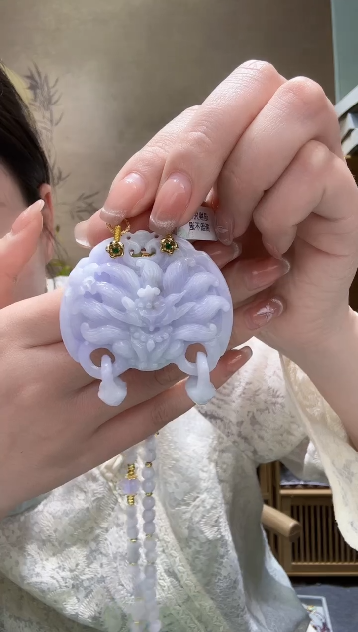 【闪购商品】翡翠未镶嵌颈饰吊坠