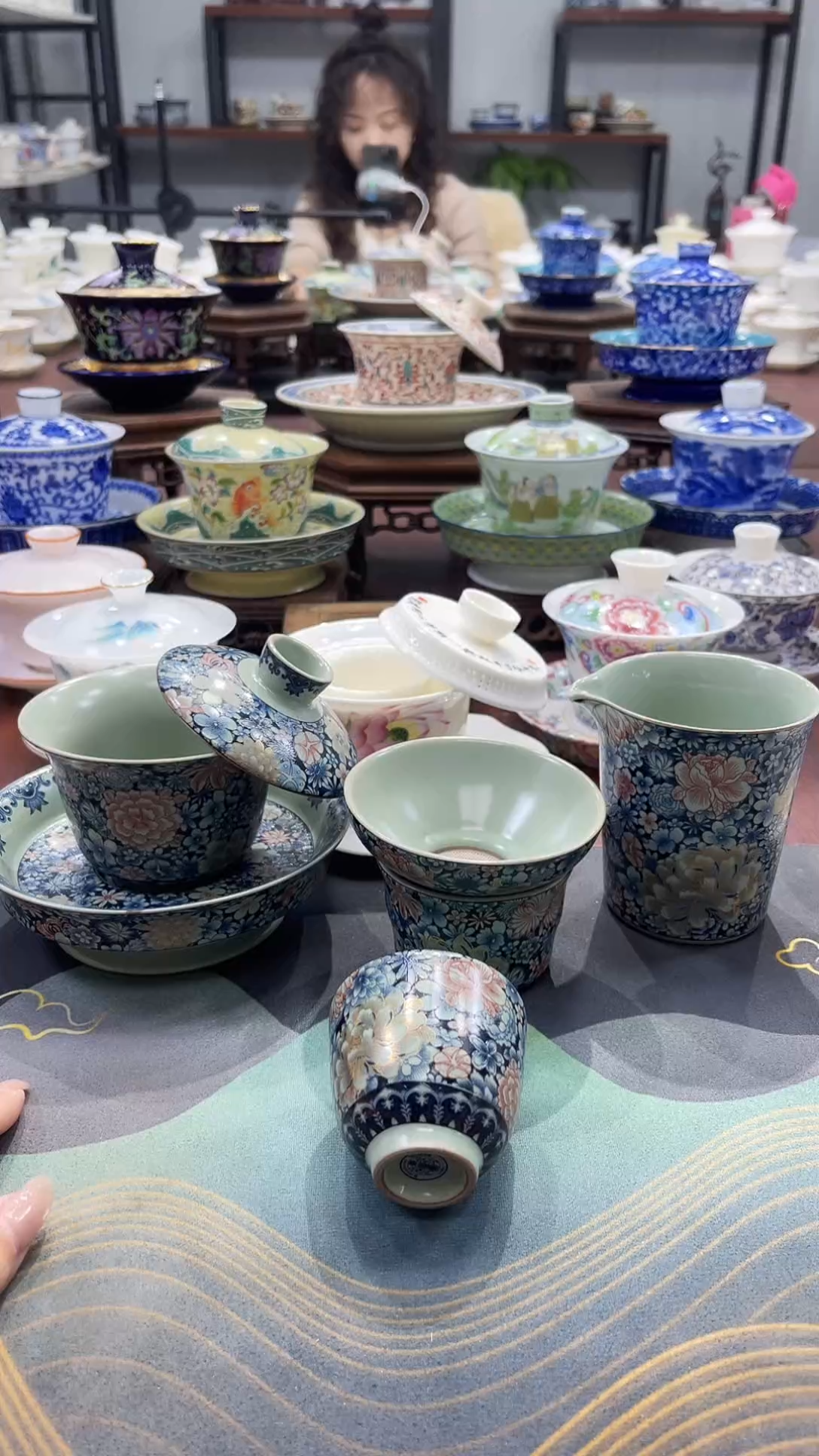 【闪购商品】繁花似锦大底拖盖碗6杯套装