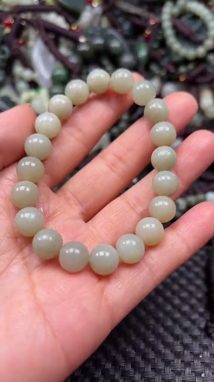 【闪购商品】和田玉颈饰未镶嵌.