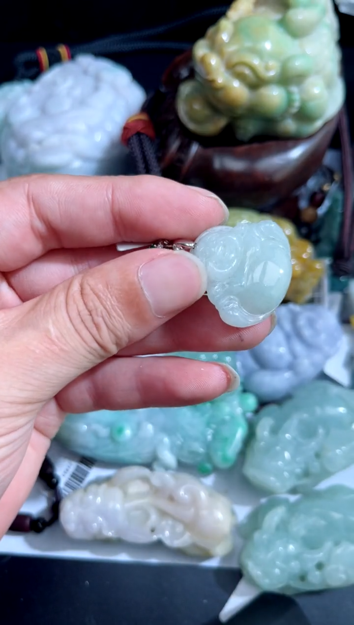 翡翠未镶嵌吊坠(不含链)00000586