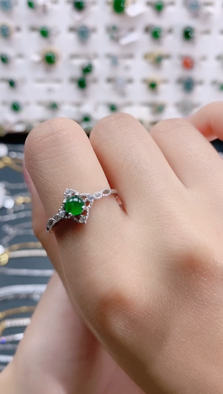 【闪购商品】翡翠戒指银S925镶嵌天然翡翠