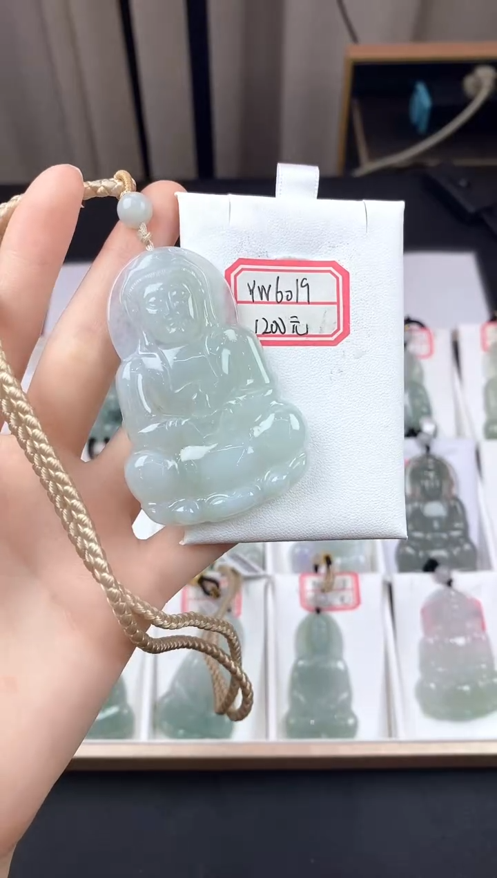 翡翠未镶嵌颈饰YW6019翡翠高冰大观音
