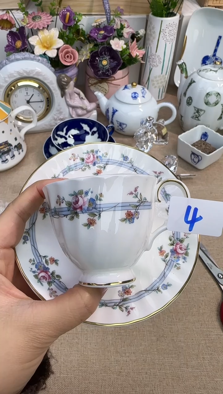 瓷片泡泡家的瓷器真好看