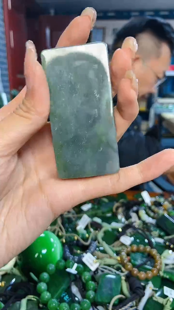 未镶嵌和田玉挂件1