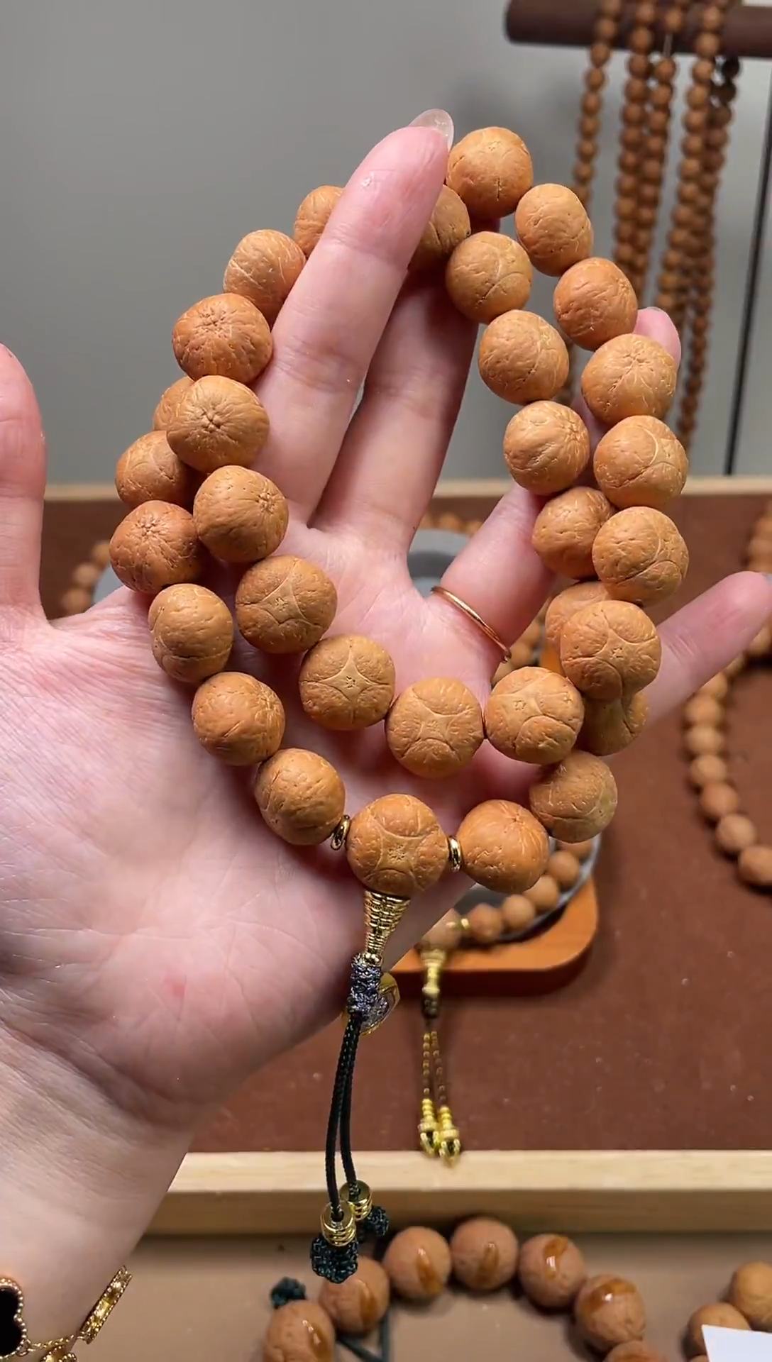 吊坠凤眼菩提麒麟36手持