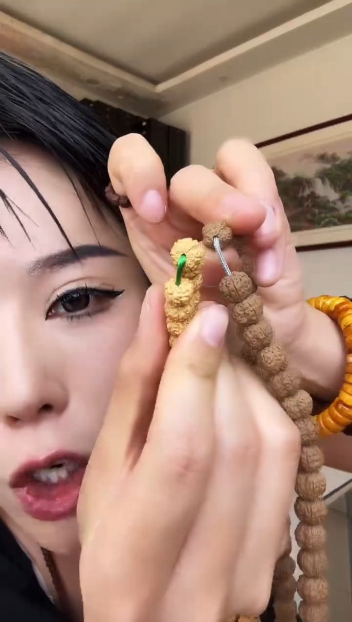 金刚菩提吊坠纯血十龙梅花桩花王小金刚108