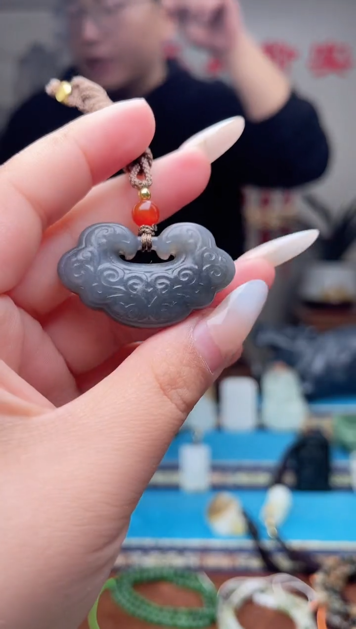 【闪购商品】和田玉挂件未镶嵌1