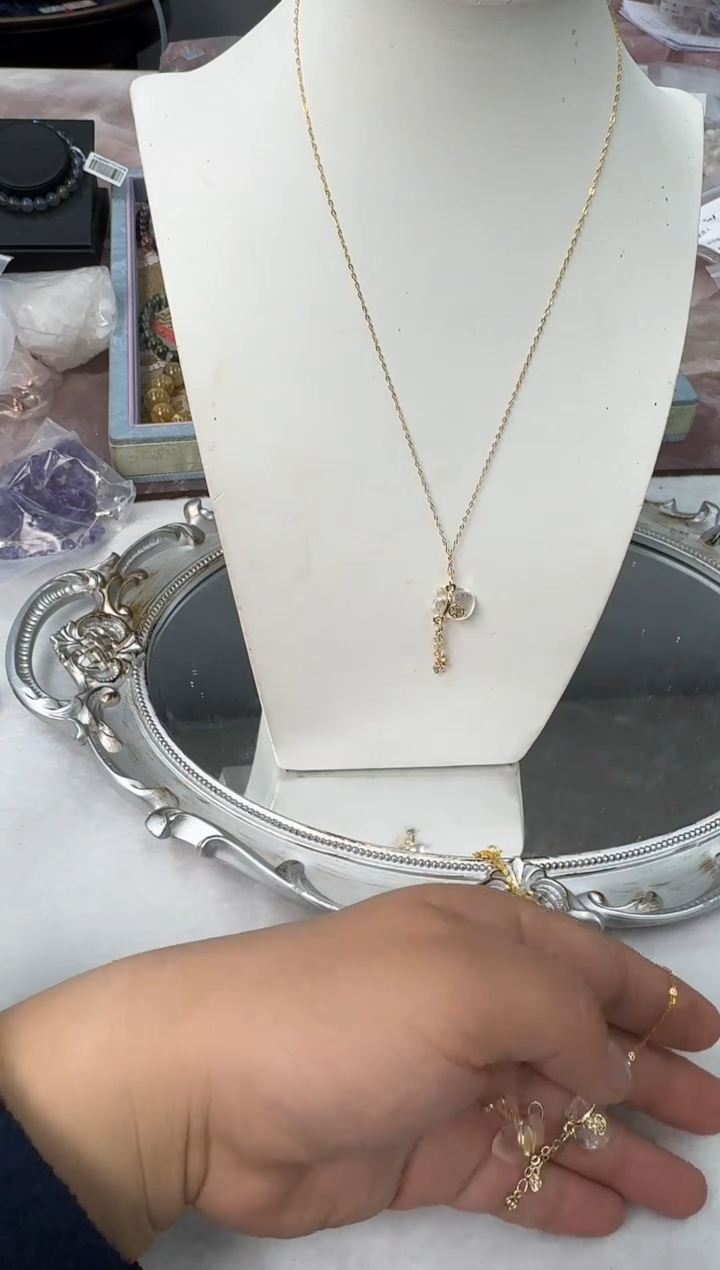 【闪购商品】水晶吊坠(赠链)未镶嵌匝89多样性发一件