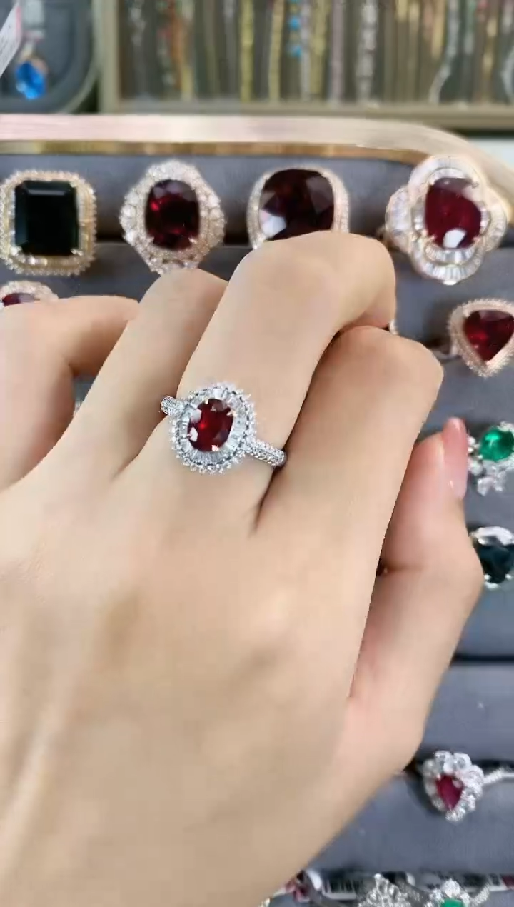 【闪购商品】红宝石戒指18K金镶嵌.........