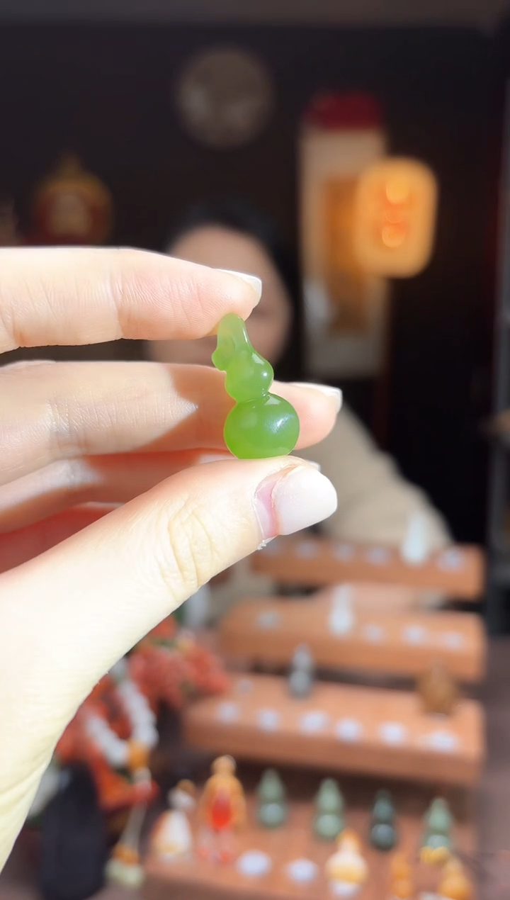【闪购商品】和田玉W25碧玉葫芦未镶嵌-