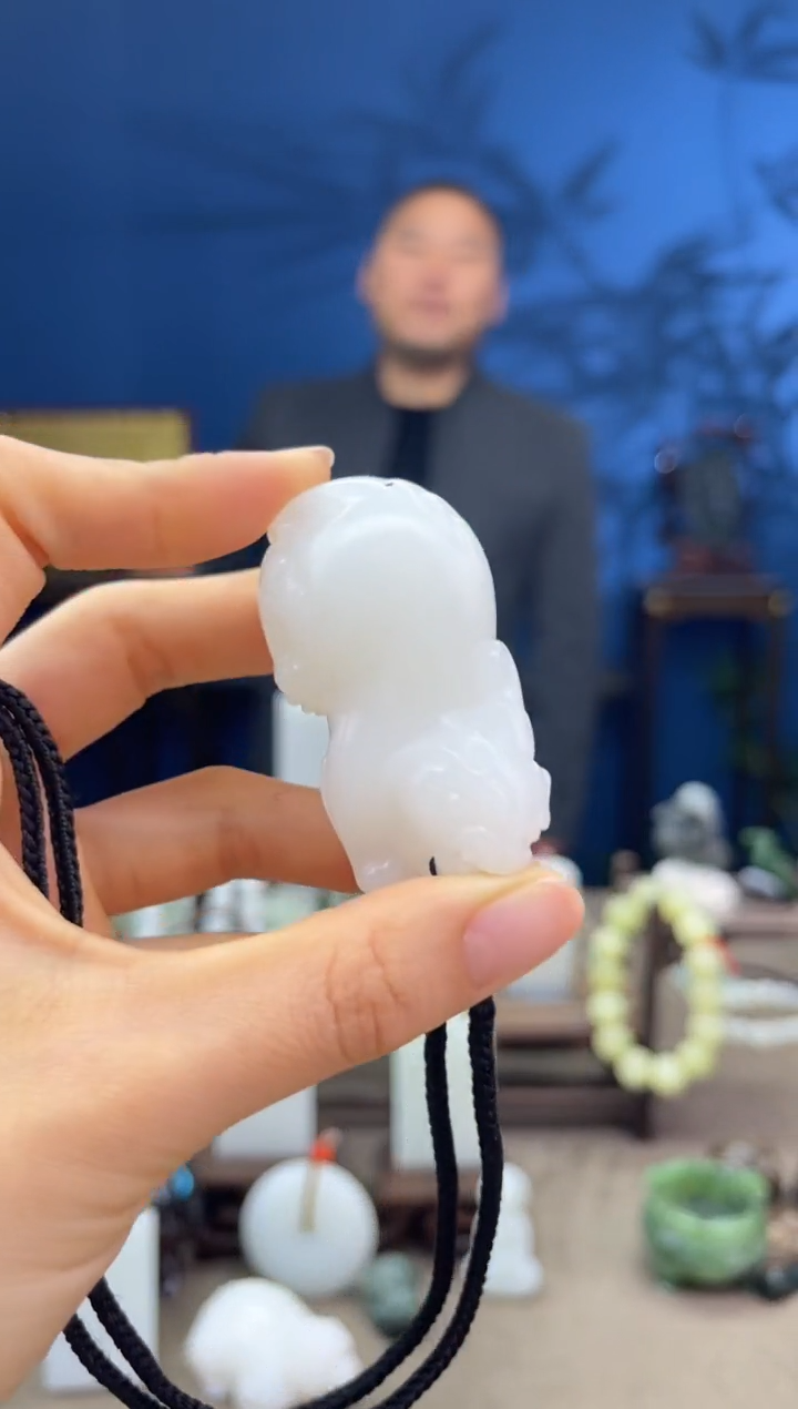 【闪购商品】和田玉颈饰未镶嵌1