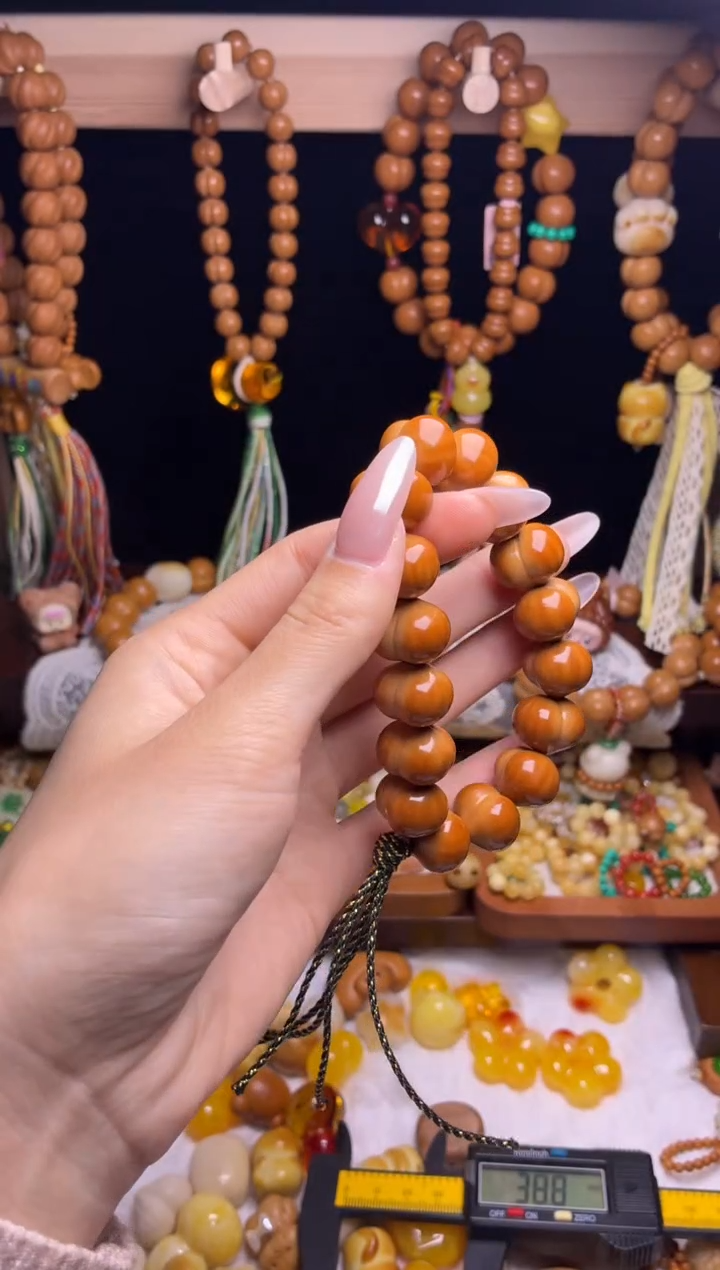 吊坠猴头核桃全品纯手工新桃16.8素手持