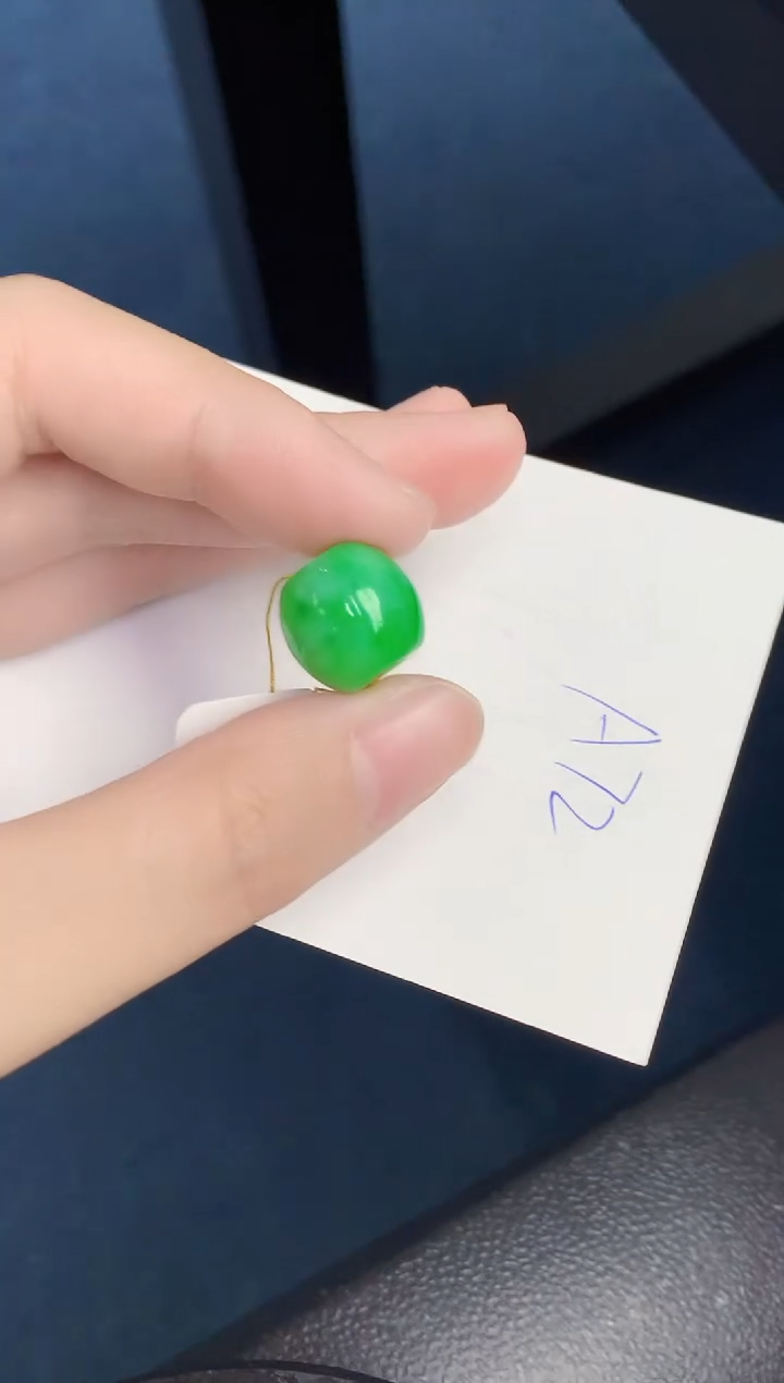 【闪购商品】翡翠颈饰未镶嵌000000000