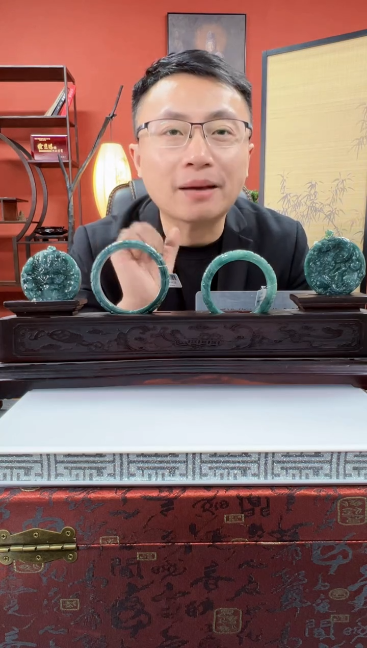 未镶嵌定制翡翠Q01663翡翠多样性发一