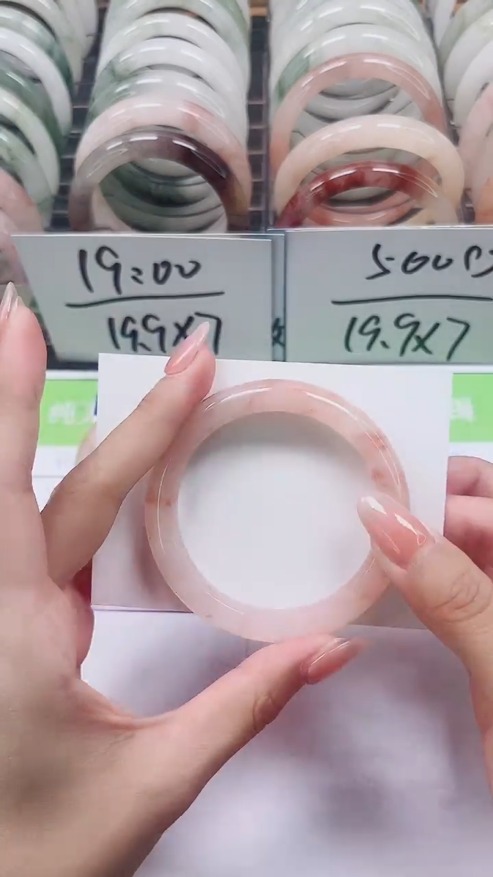 【闪购商品】石英质玉手镯合金A26-53/54