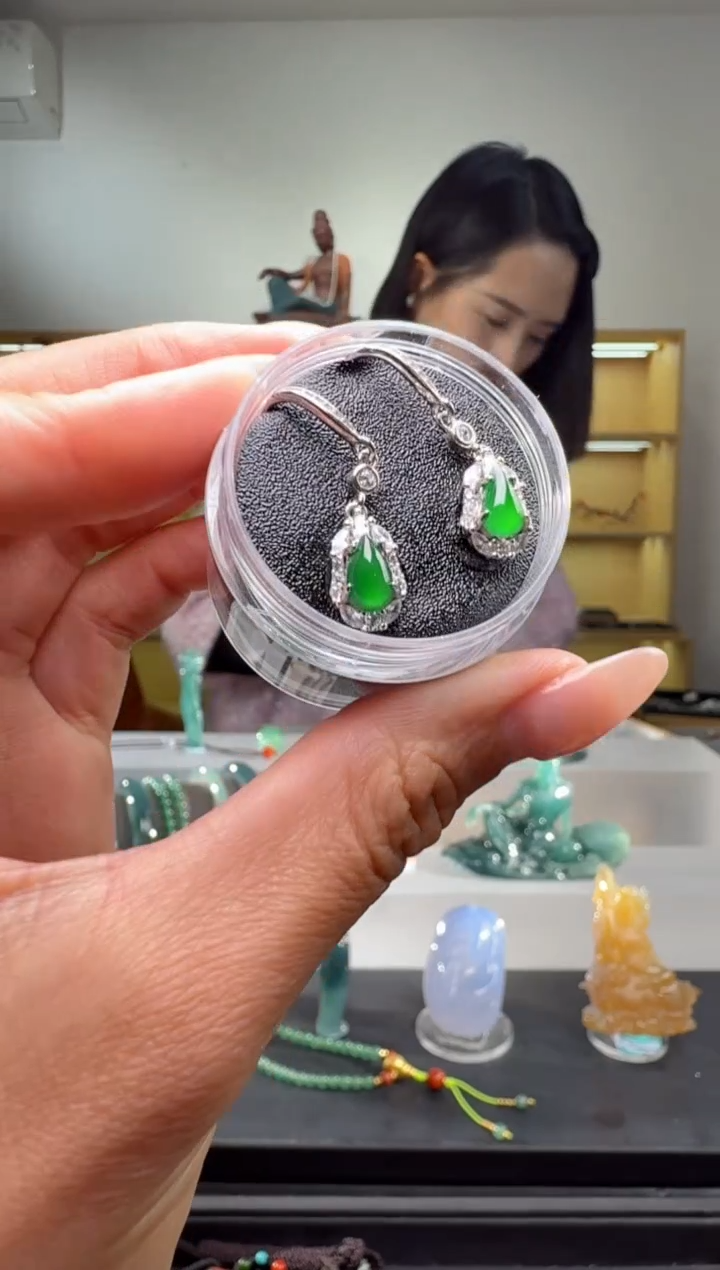 未镶嵌翡翠耳饰耳饰