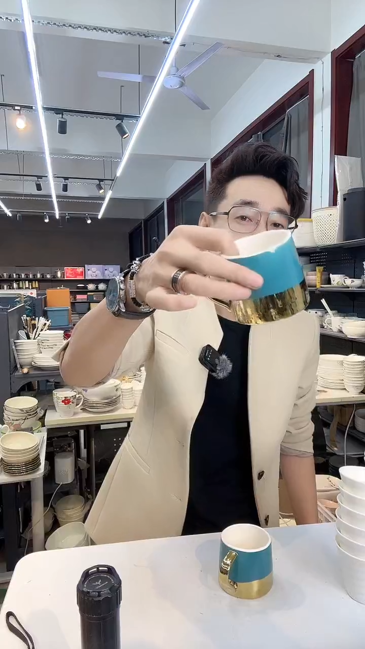 【闪购商品】2只装电镀金杯子