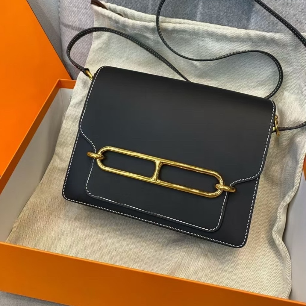 99新 Hermes/爱马仕 小花Jerry 猪鼻子 23 雾面box 熊猫色 C刻