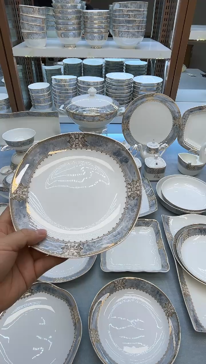 骨瓷玲珑7方2个 