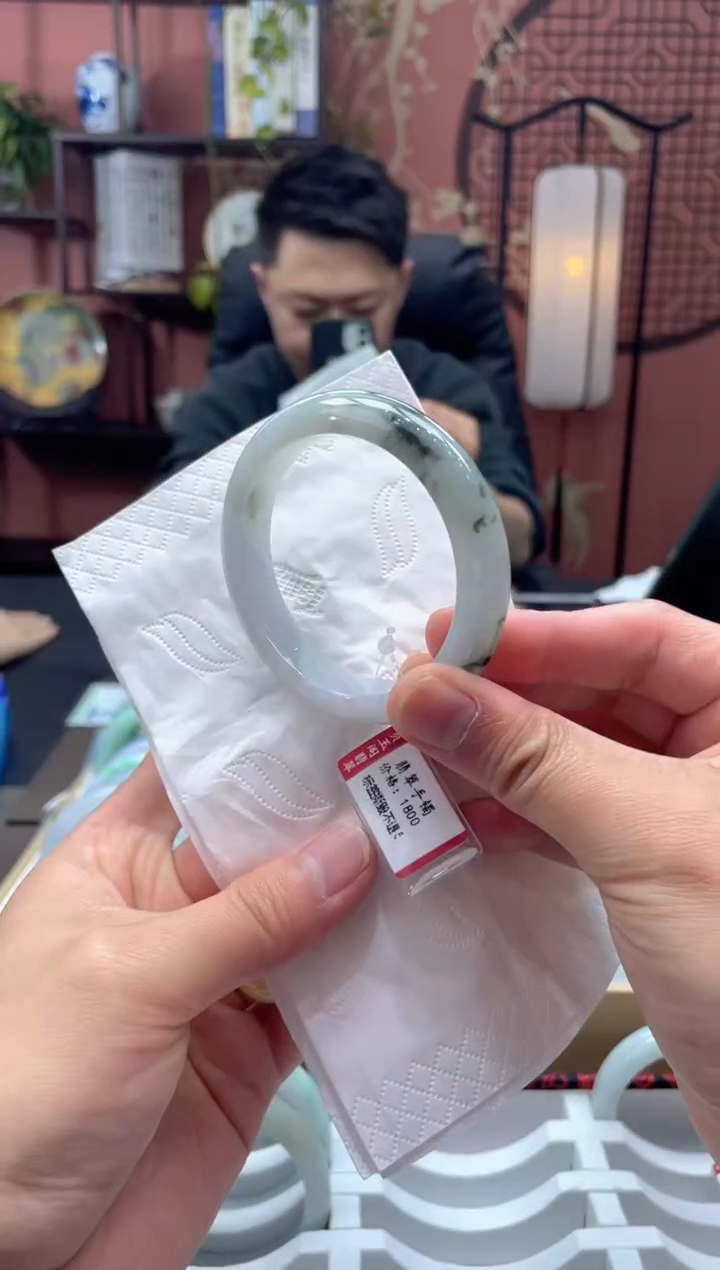 未镶嵌手镯翡翠00003423