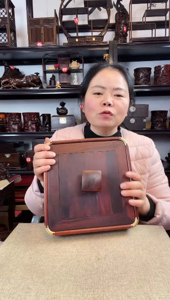 木老李红木工艺品567瑕疵