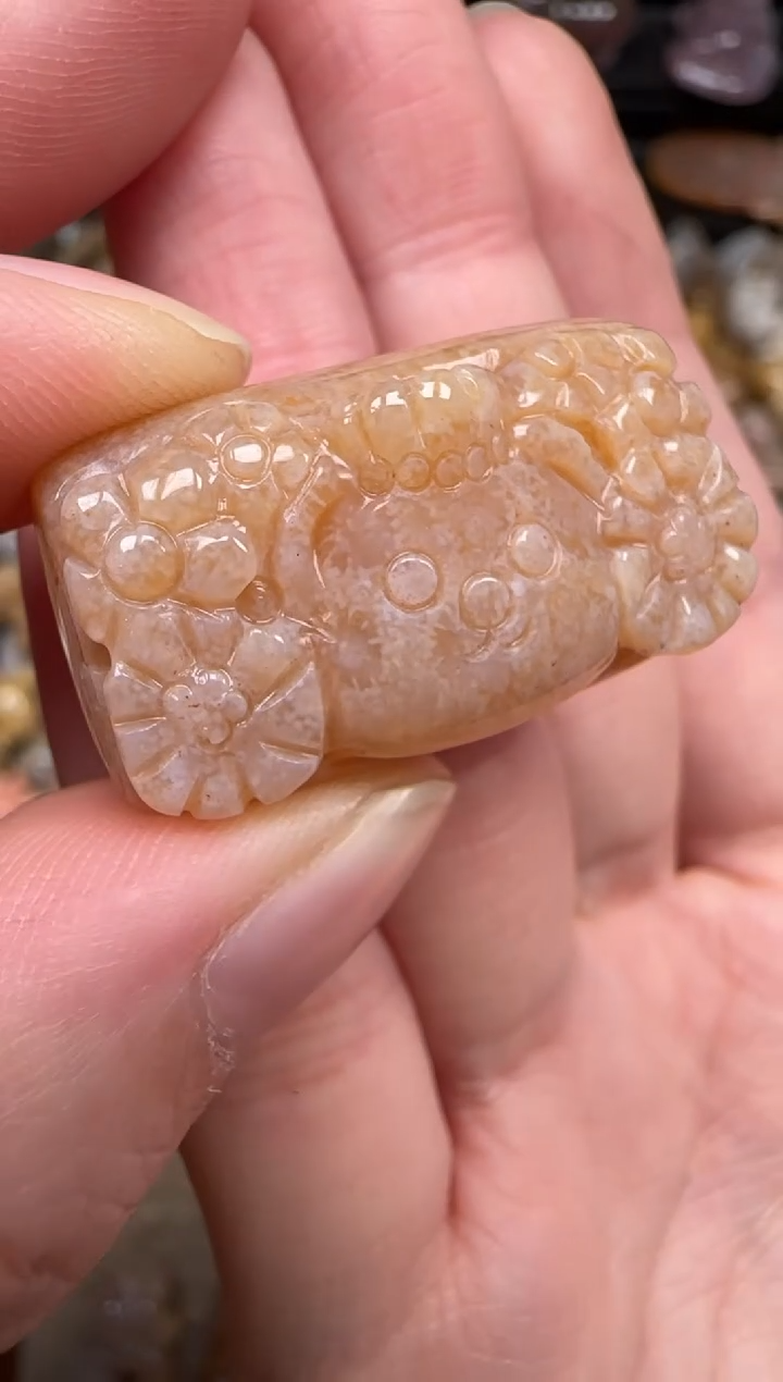 硅化珊瑚（珊瑚玉）未镶嵌颈饰168