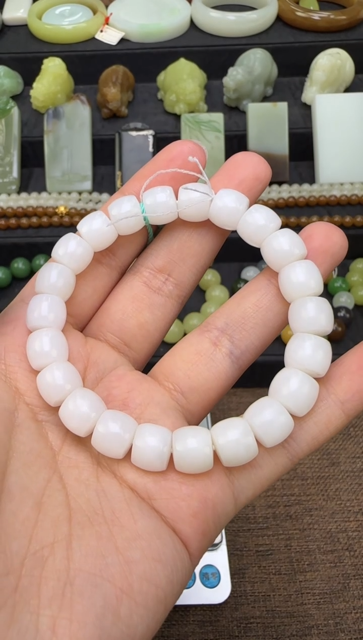 未镶嵌手串和田玉手串
